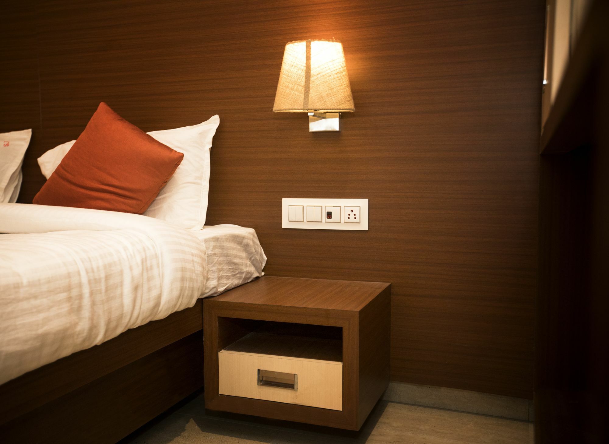 Hotel Spring Inn Mumbai Kültér fotó
